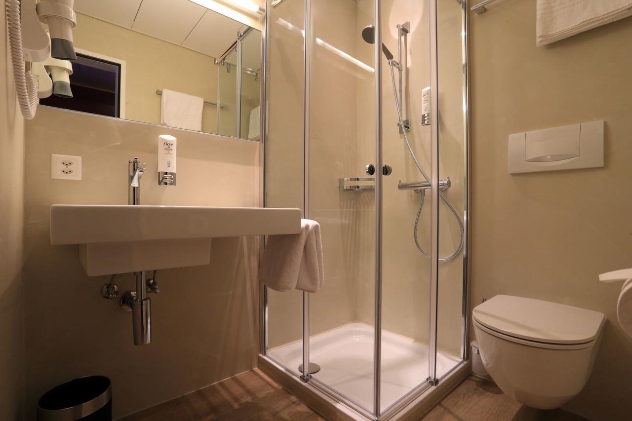 Hotel Elvezia アスコナ エクステリア 写真
